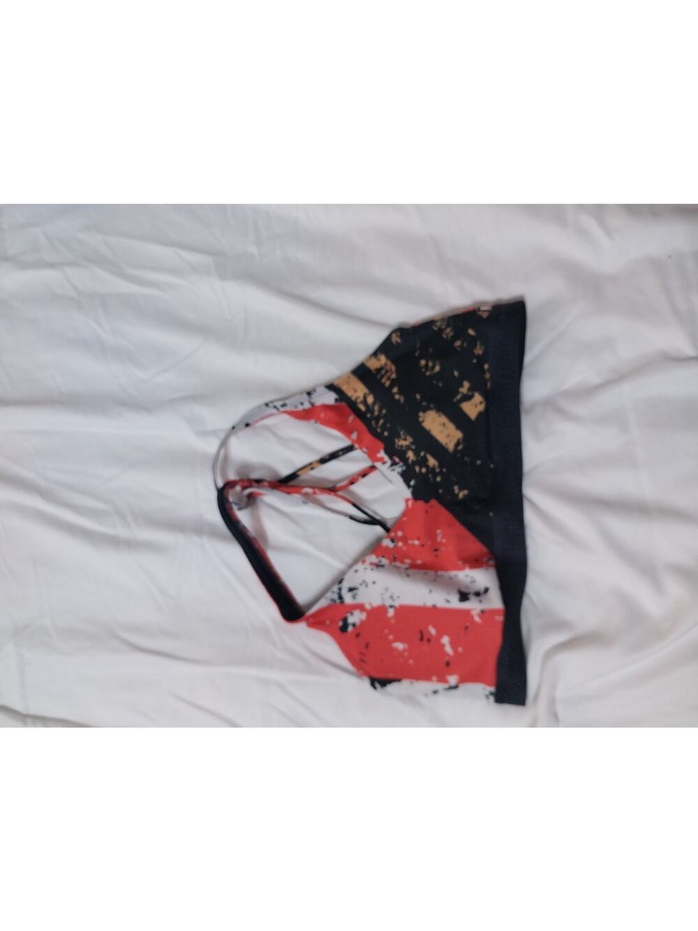 Under Armour Abstract Maryland Flag Fiitted Sports Bra Red, Black, And White...